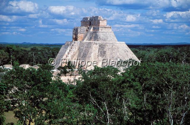mexique 19.JPG - Pyramide du DevinUxmal, Yucatan, Mexique